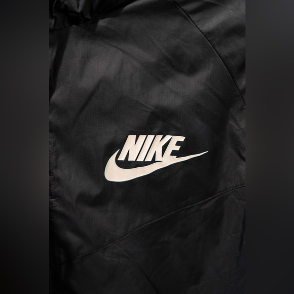 Nike NSW Black Track Jacket Size Medium - Picture 4 of 4